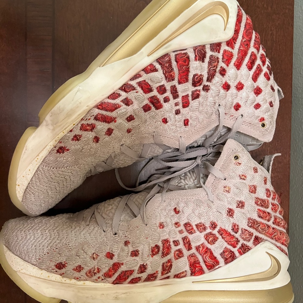 Nike LeBron XVII PRM 17 Win/Win Harlem Fashion Row Desert Sand CT3466-001 - Picture 6 of 13